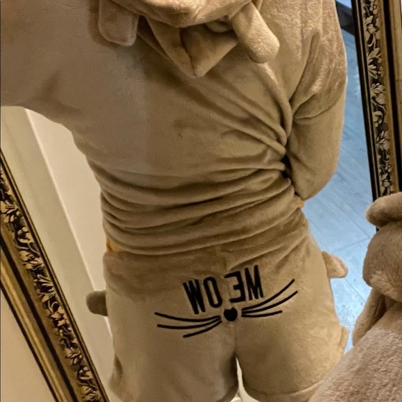 Brand new MEOW plushy comfy cozy lounge set. 🐱BLUE! ✨ - Picture 13 of 16